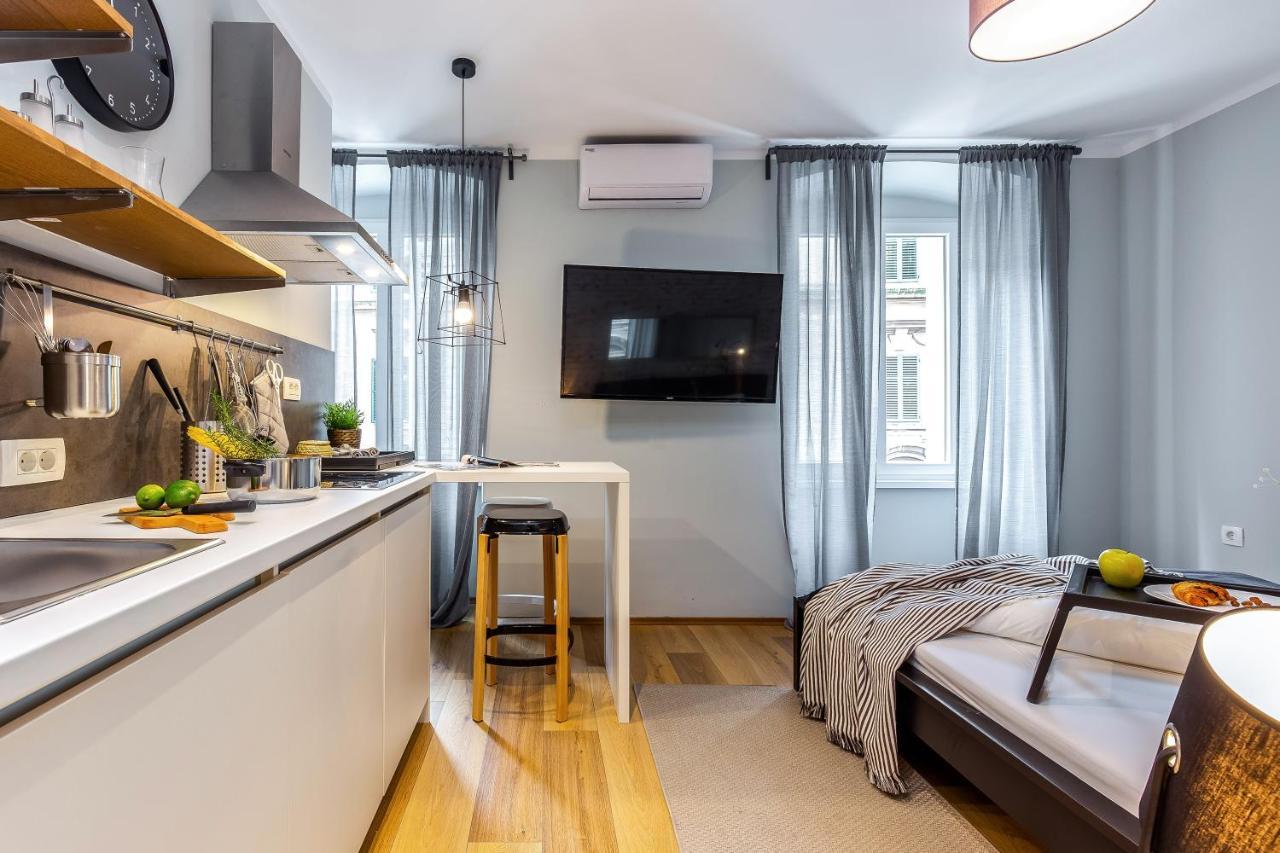 Adria Square Studios Rijeka Luaran gambar