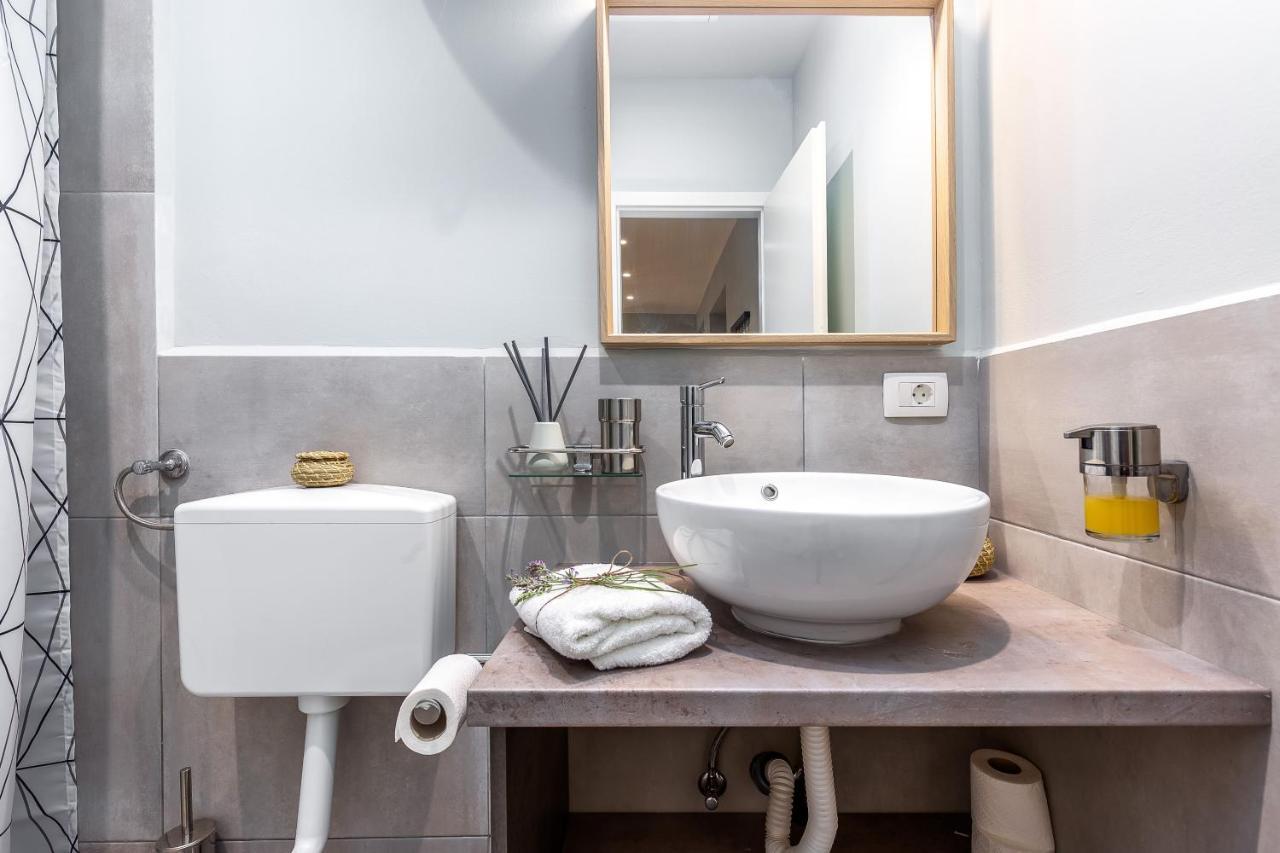 Adria Square Studios Rijeka Luaran gambar