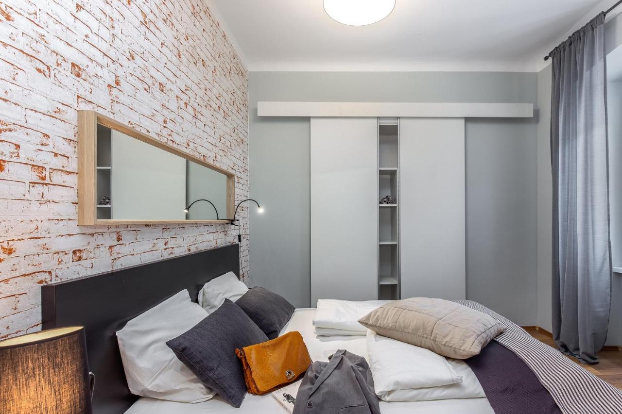 Adria Square Studios Rijeka Luaran gambar