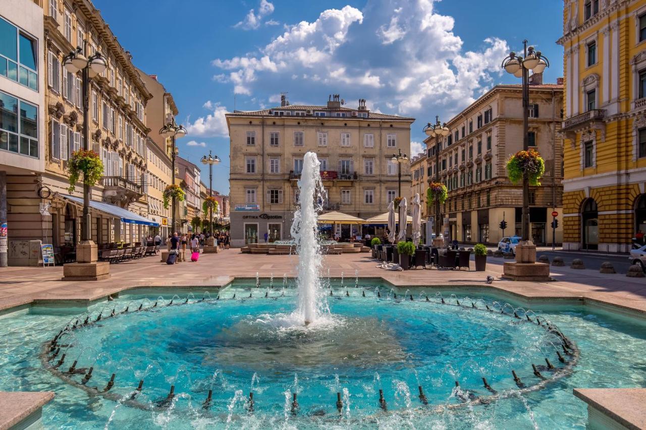 Adria Square Studios Rijeka Luaran gambar